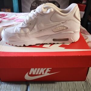 Nike White Air Max Sneaker